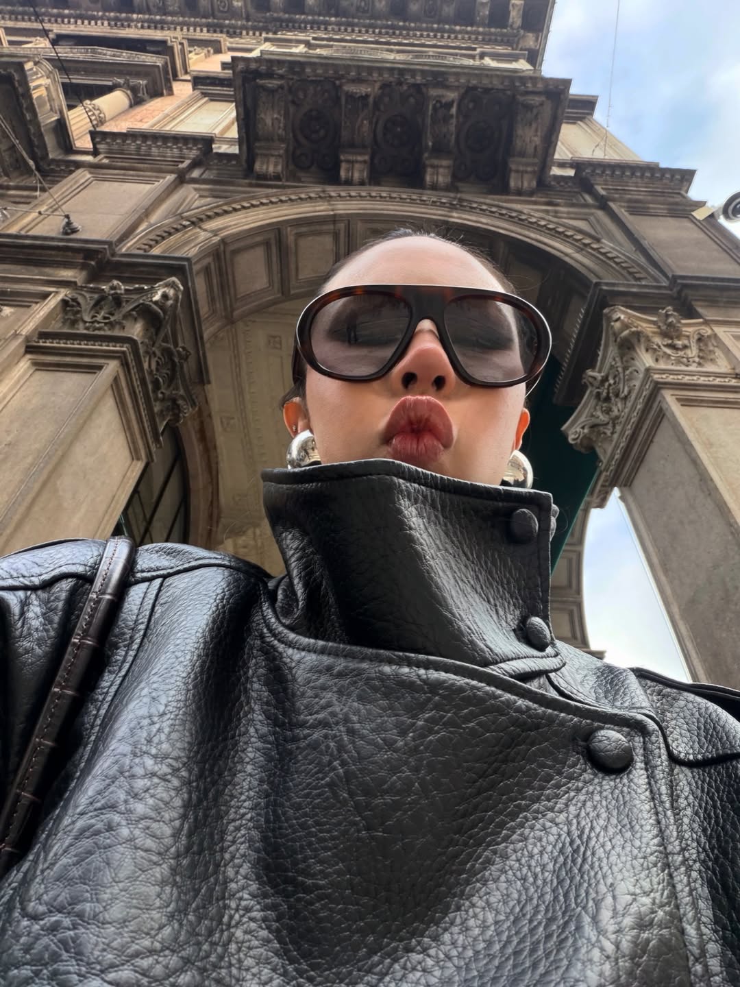 Felicia | Veste oversize à col montant en similicuir