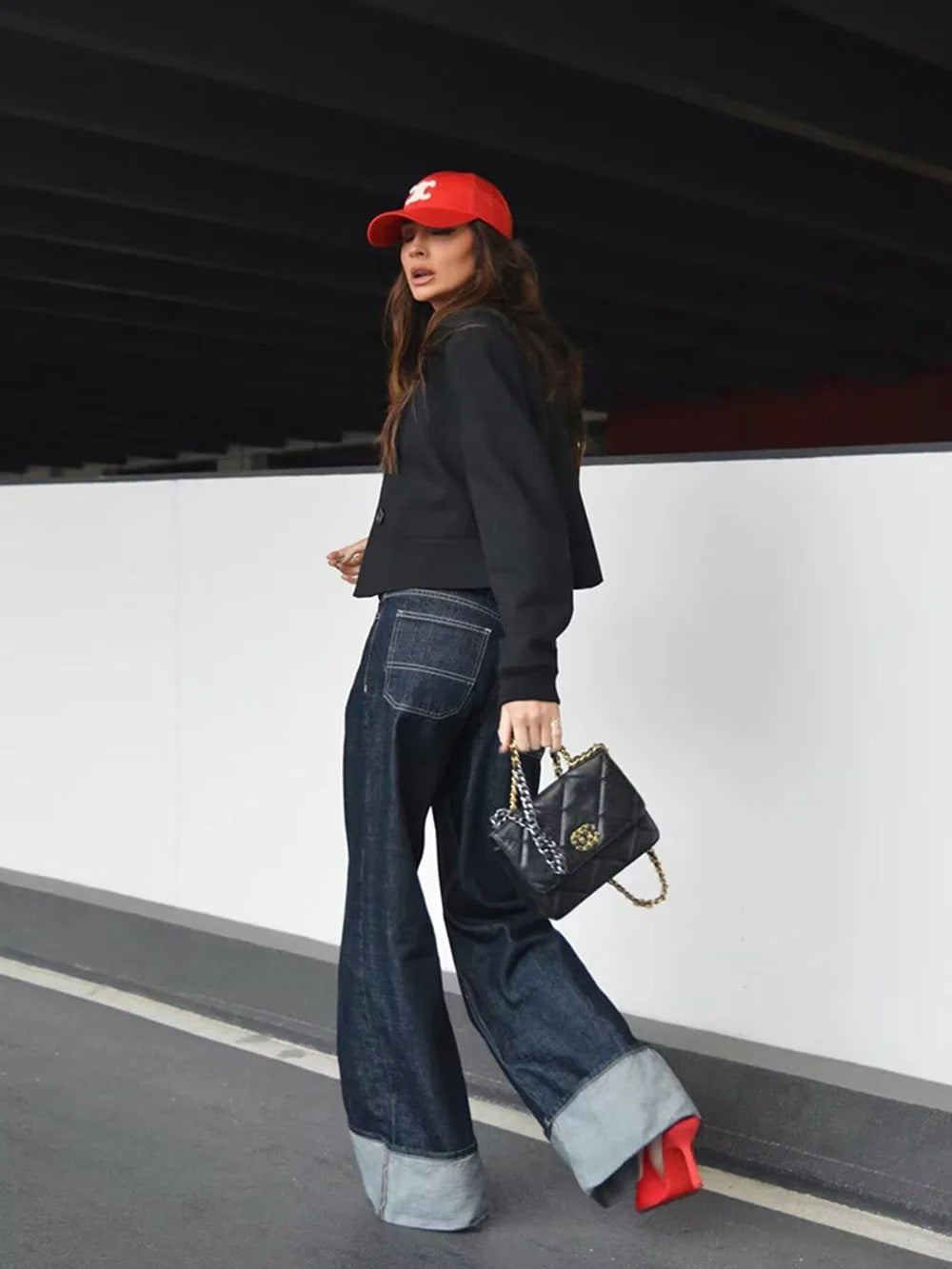 Wiese | Hochgekrempelte Hosen