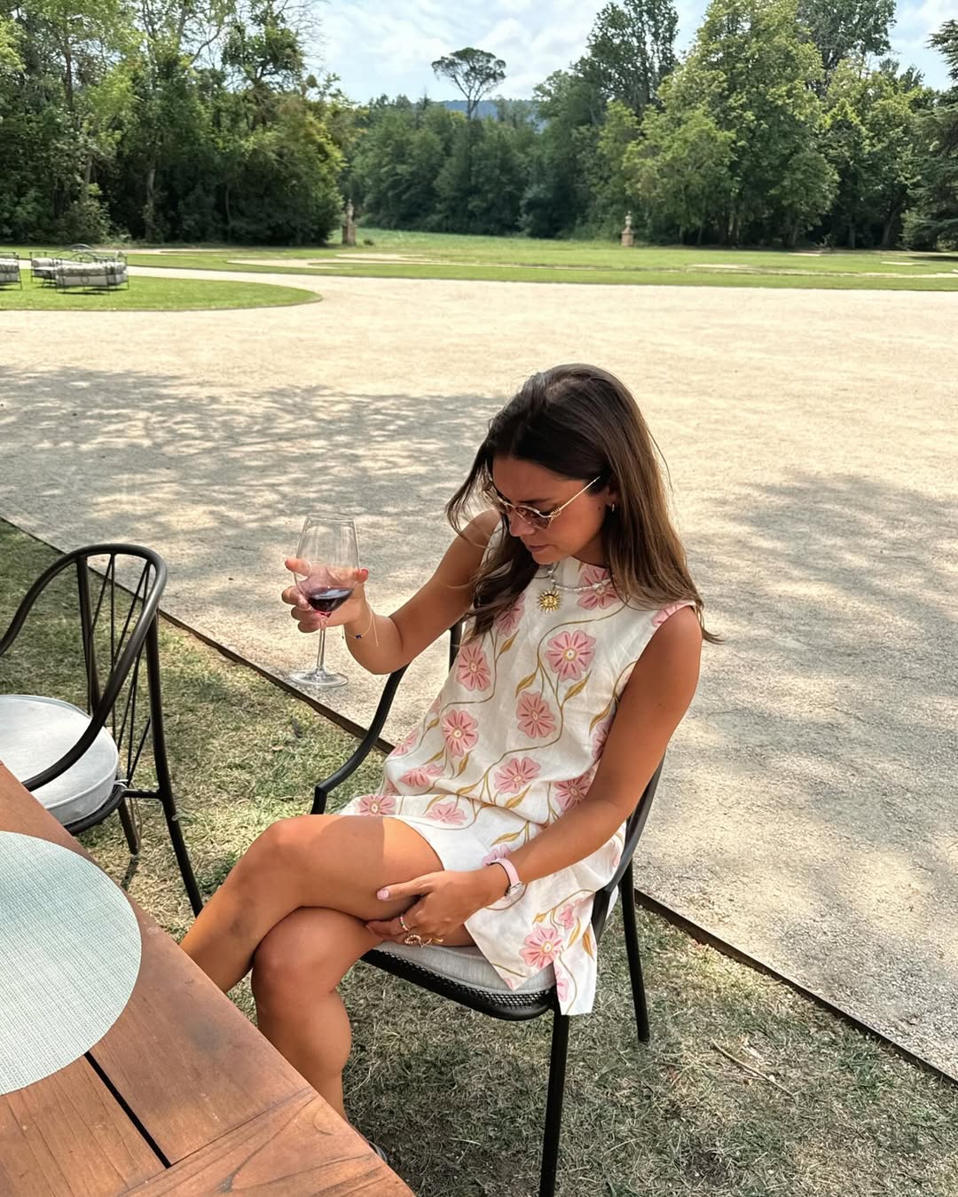 Nicole | Ärmelloses kurzes Kleid mit Printmuster