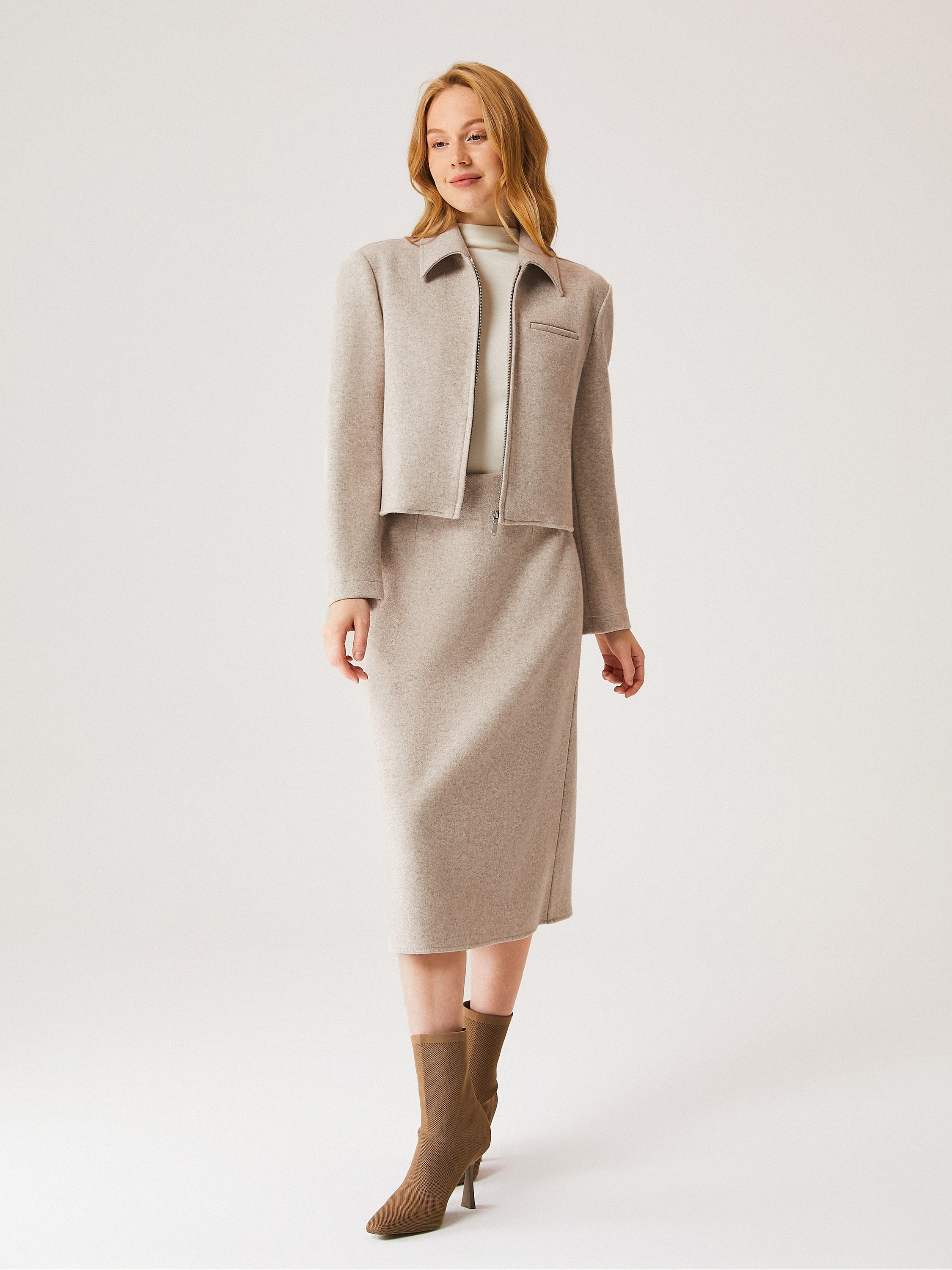 Veste courte à zip intégral façon cachemire