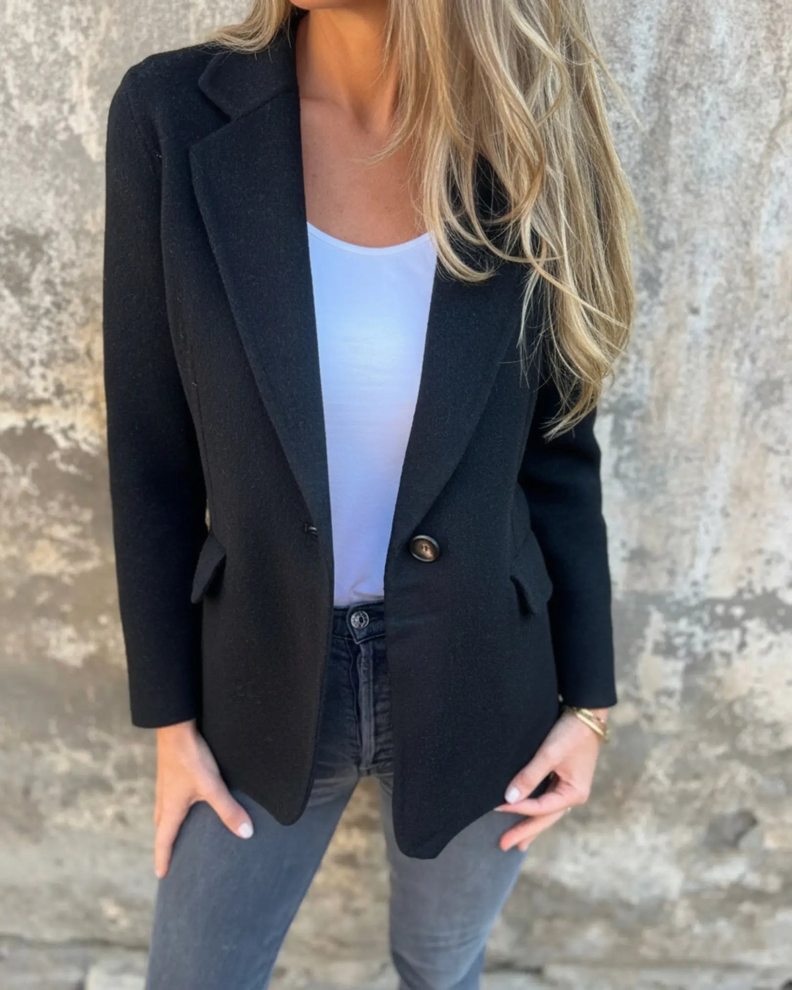 The Flattering Wool Blazer