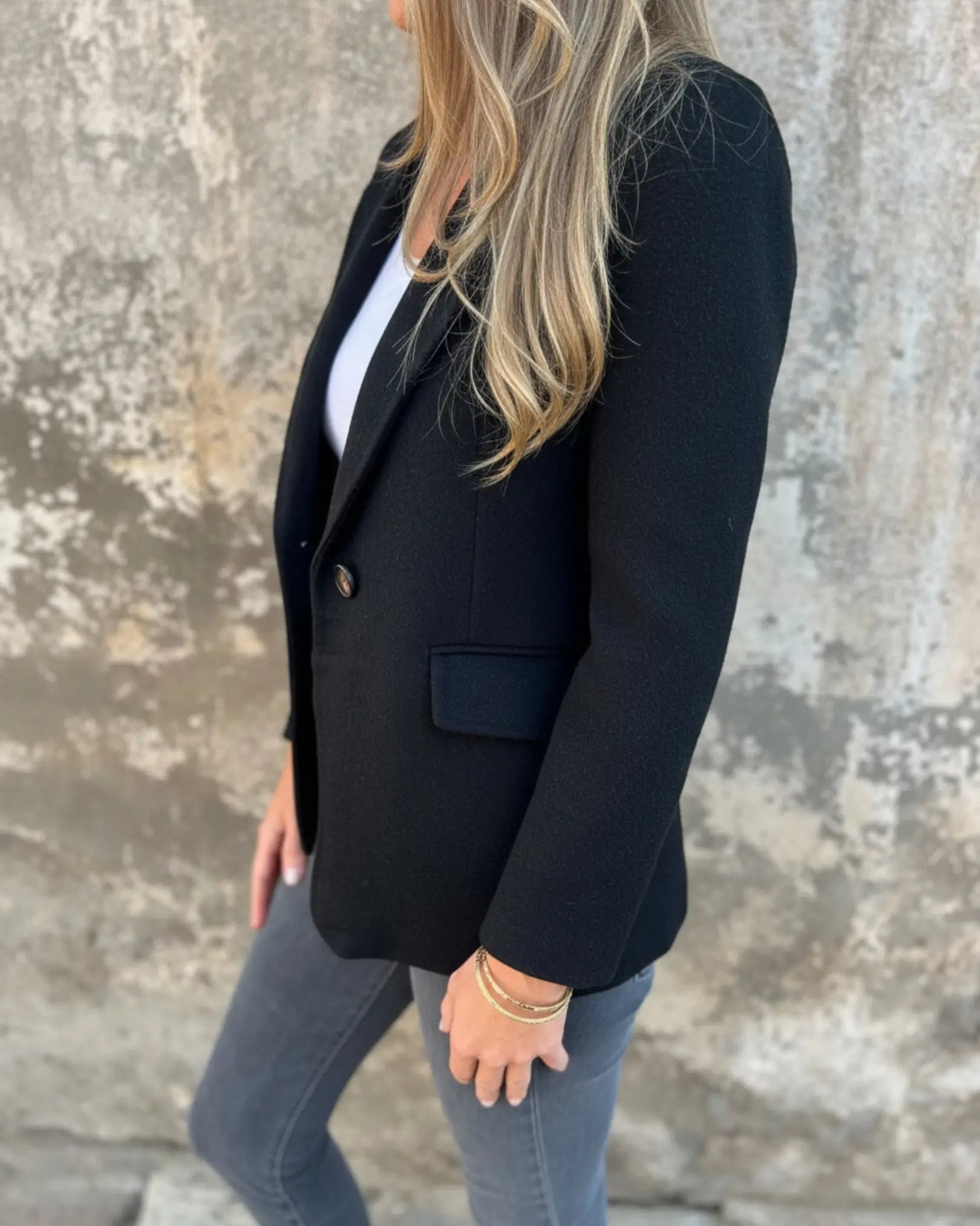 The Flattering Wool Blazer