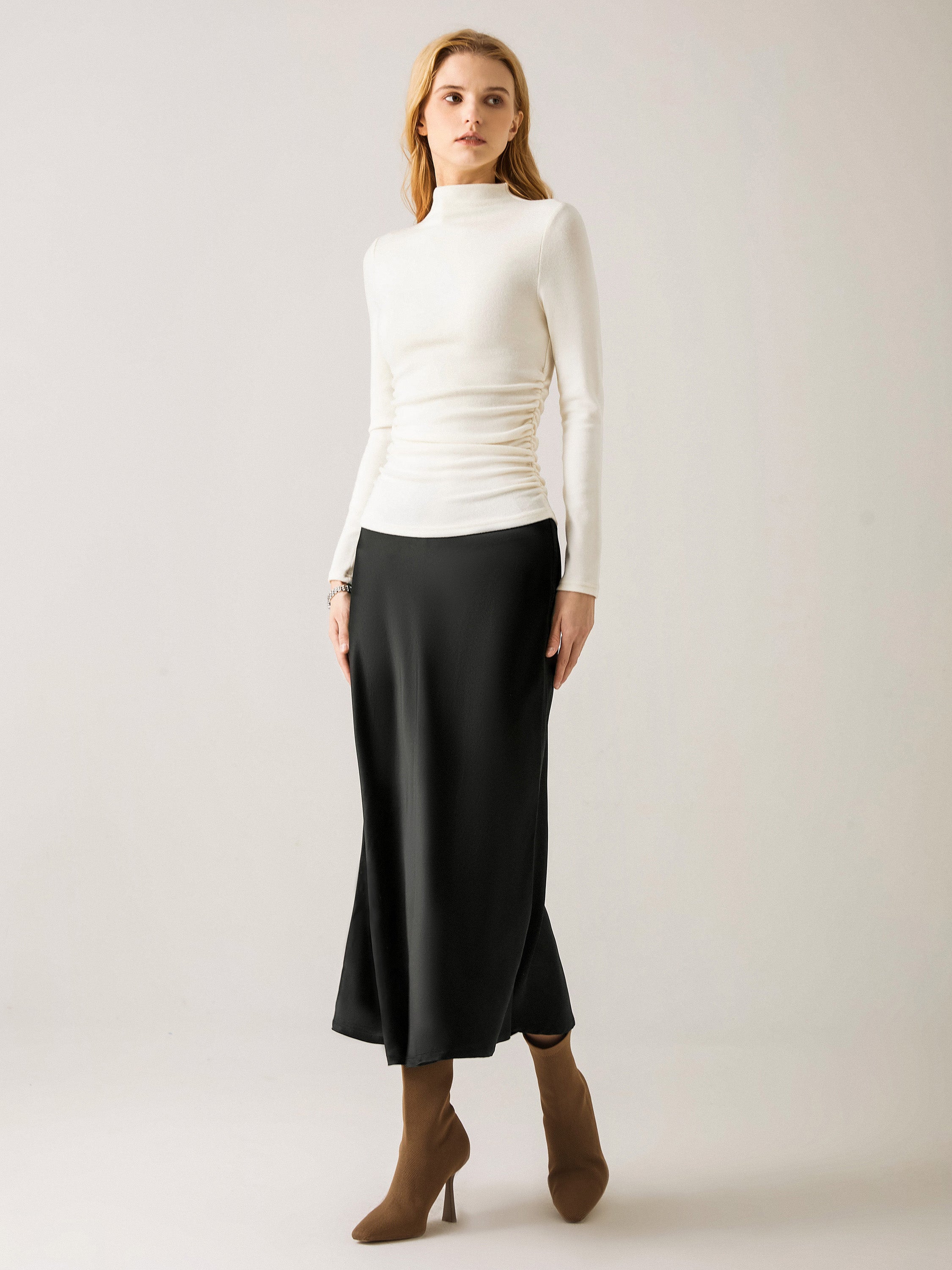 Mockneck Top with Gathered Sides Eco-Mousse®