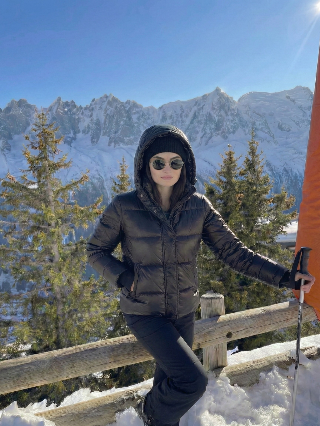 Copenhague | Doudoune à capuche brillante