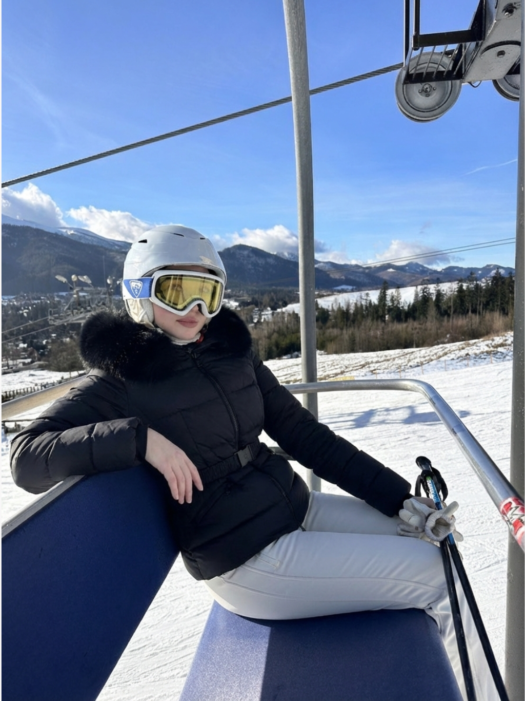 Floride | Doudoune imperméable à capuche en fausse fourrure