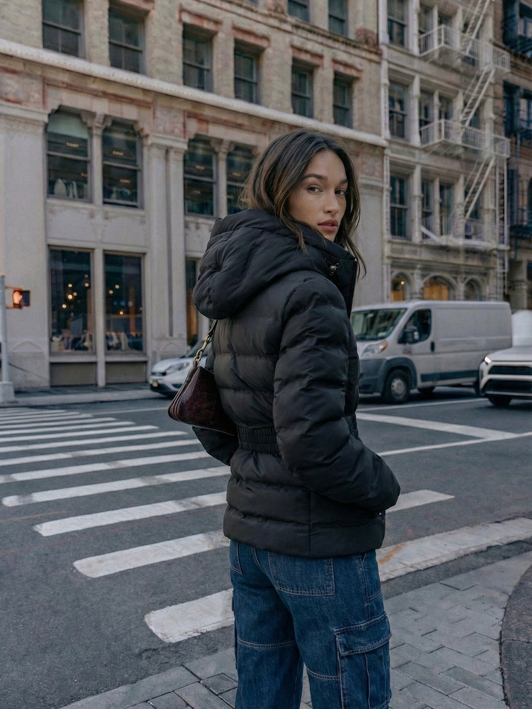 Eleanor | Doudoune à capuche avec ceinture