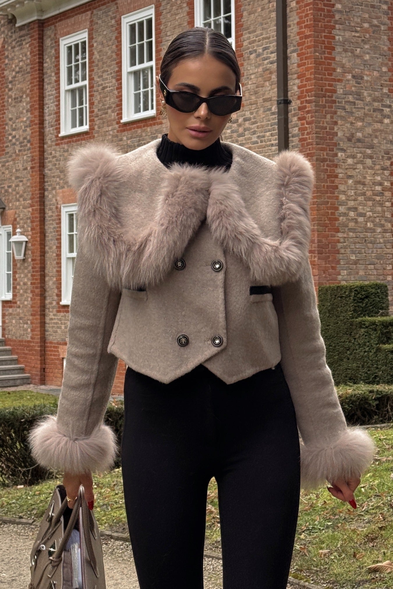 Hallie | Veste croisée à bordure en fausse fourrure