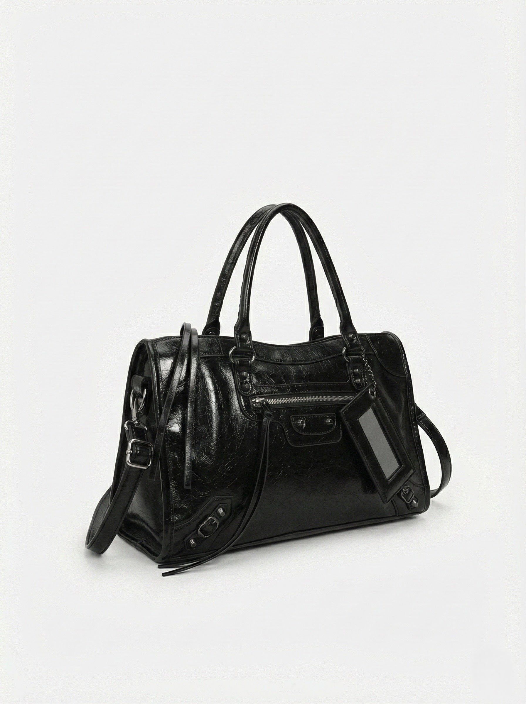 Carmela- Stylish Handbag with Spacious Interior & Minimalist Design