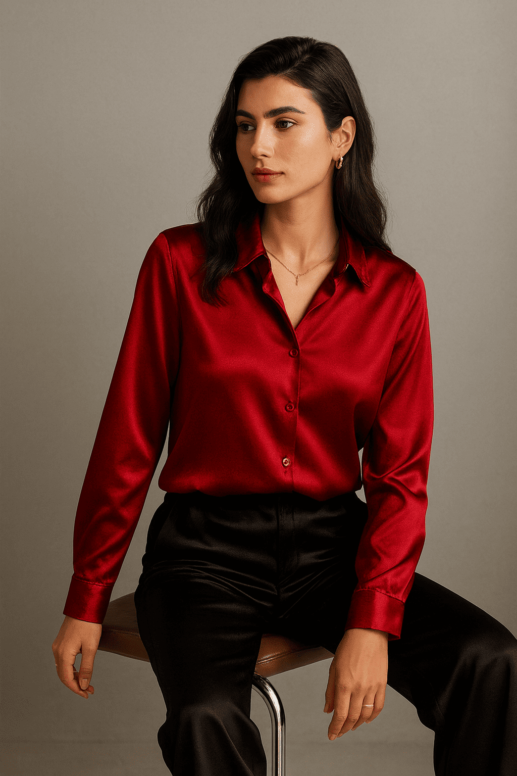 Elise – Satin-Hemdbluse [29,90 € · 2. Stück −50 % + Überraschungs-Geschenk]