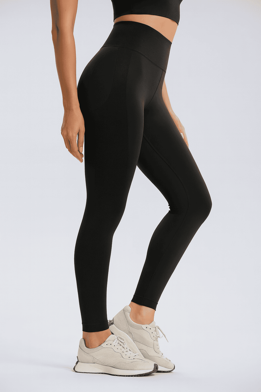 Leonie – Studio-Set [Scrunch-Leggings + Top – endet heute]