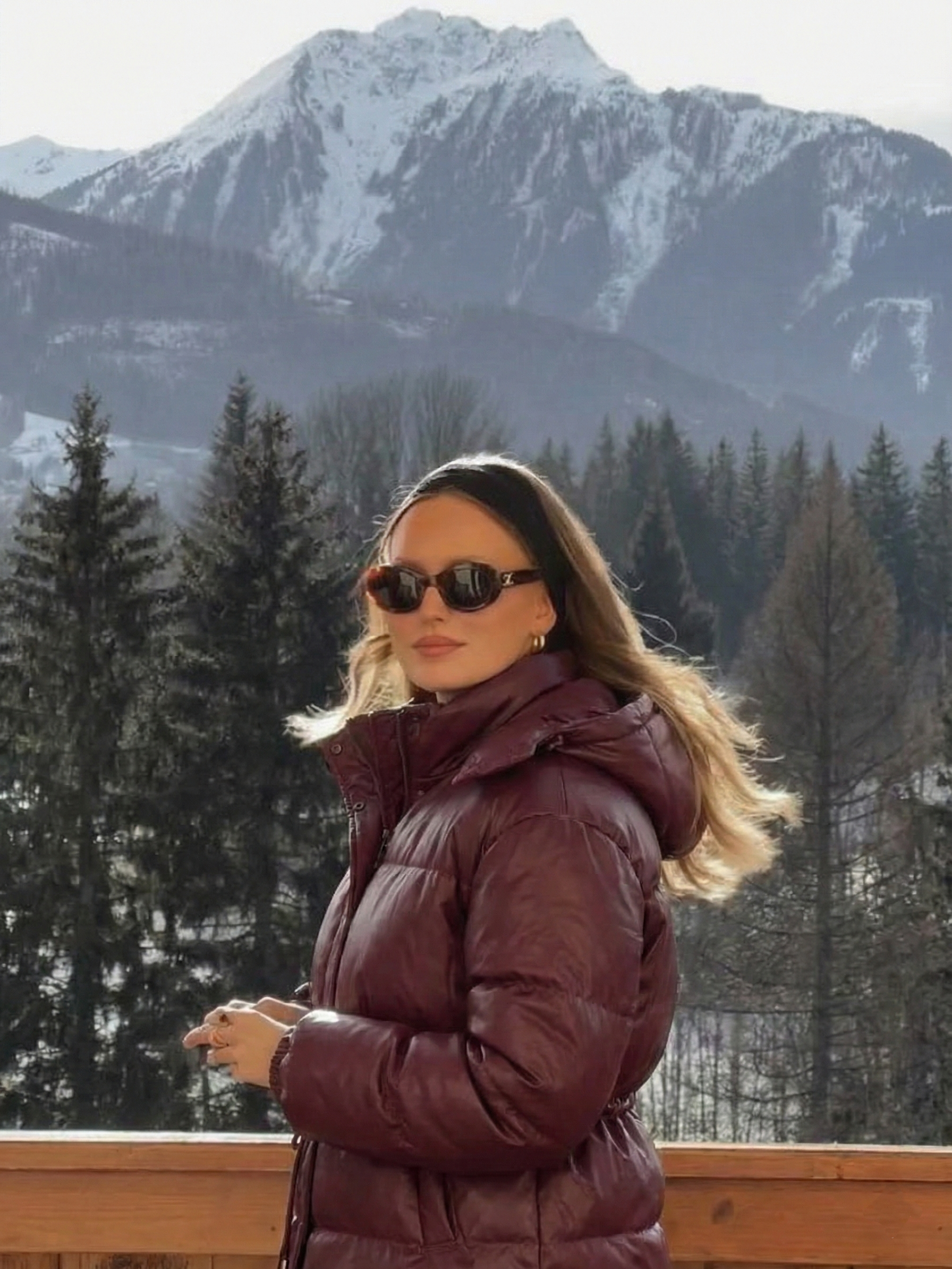 Maggie | Doudoune ceinturée à col montant