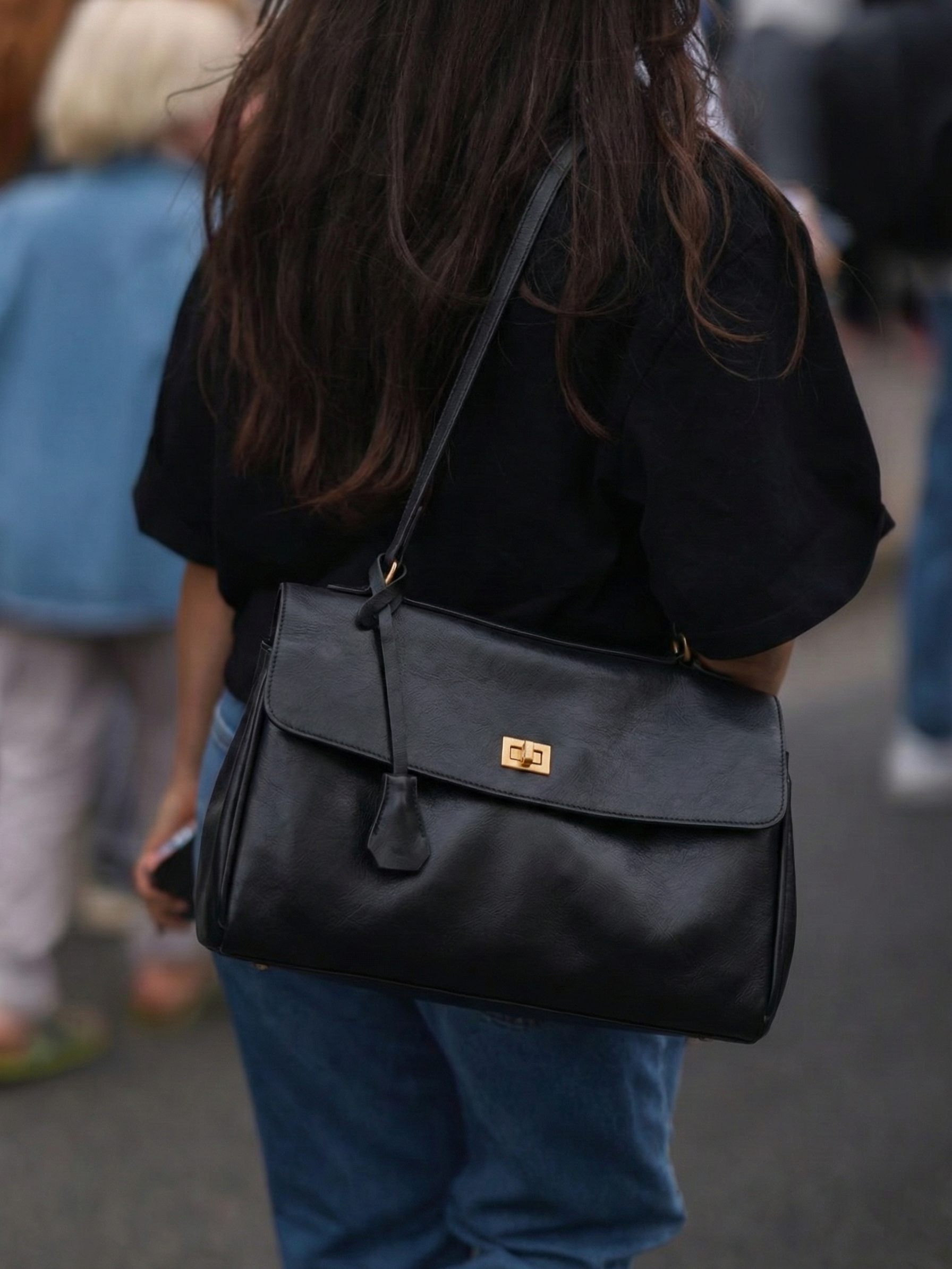 Cecil | Structured Shoulder Bag