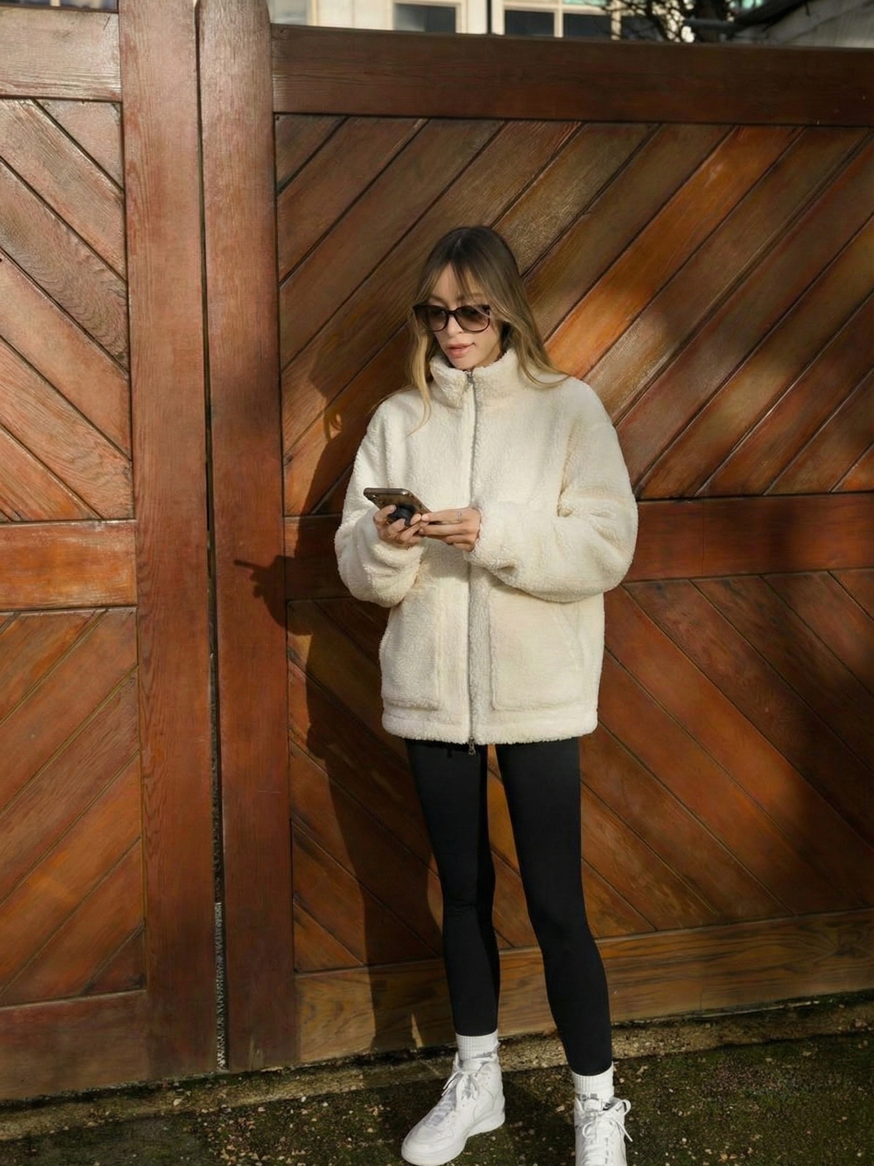 Maddy | Veste imperméable zippée en polaire Teddy à col montant