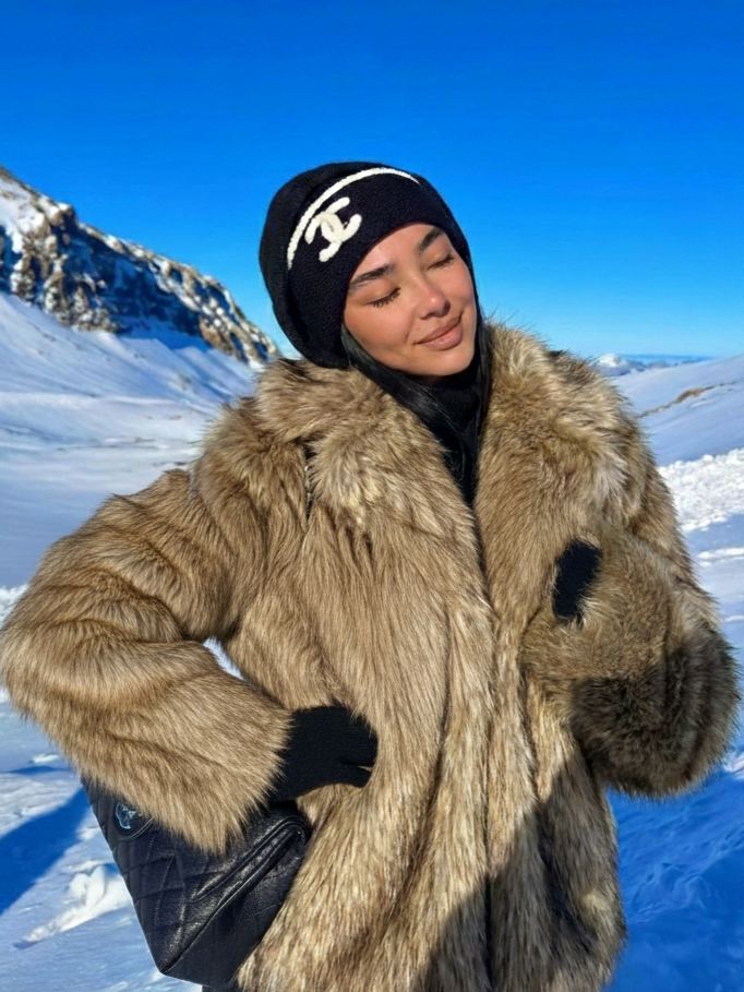 Emily | Veste d'hiver courte en fausse fourrure