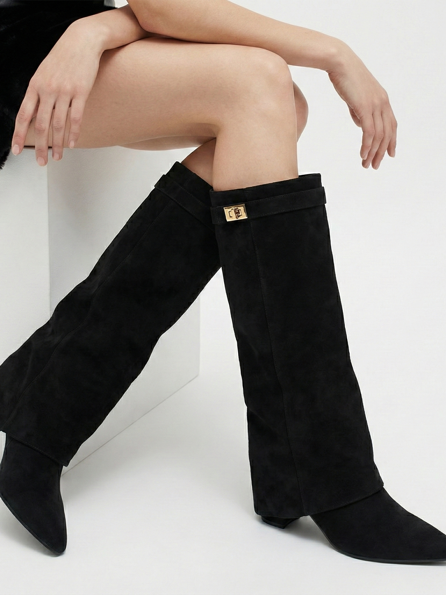 Bottes hautes en daim pour femmes, tige droite fine et bout pointu