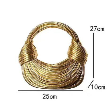 Golden Spiral Structured Clutch