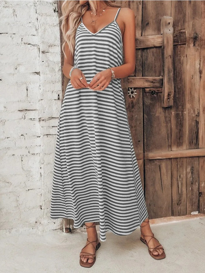 Gestreiftes Damenkleid – Vielseitig & perfekt für jeden Tag