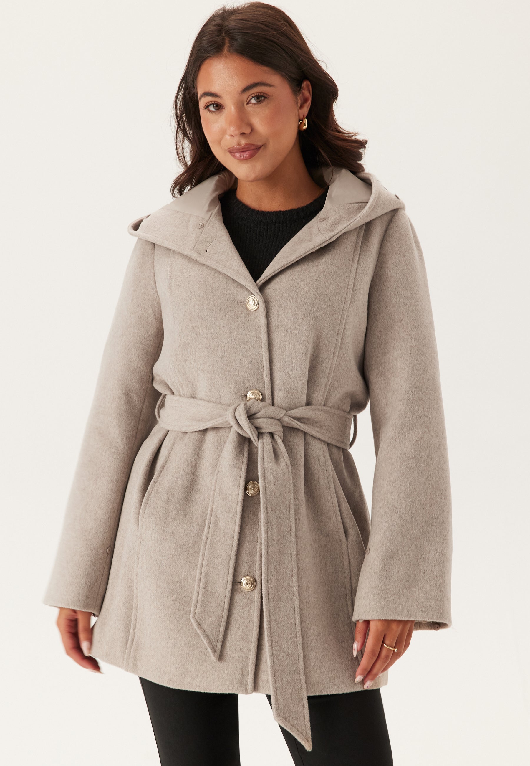 Clara – Urban wool coat with hood
