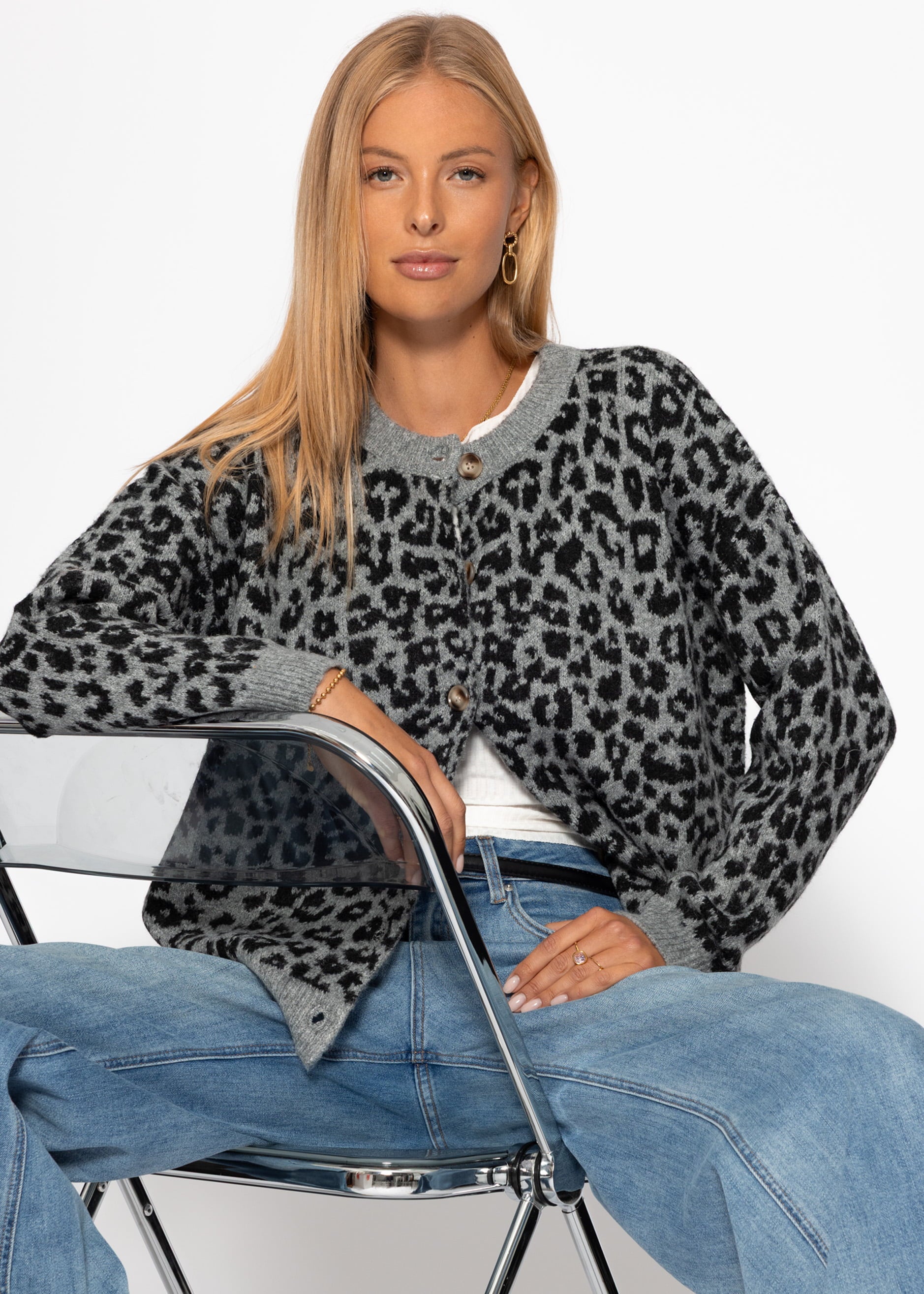 Cardigan mit Leo-Muster - grau