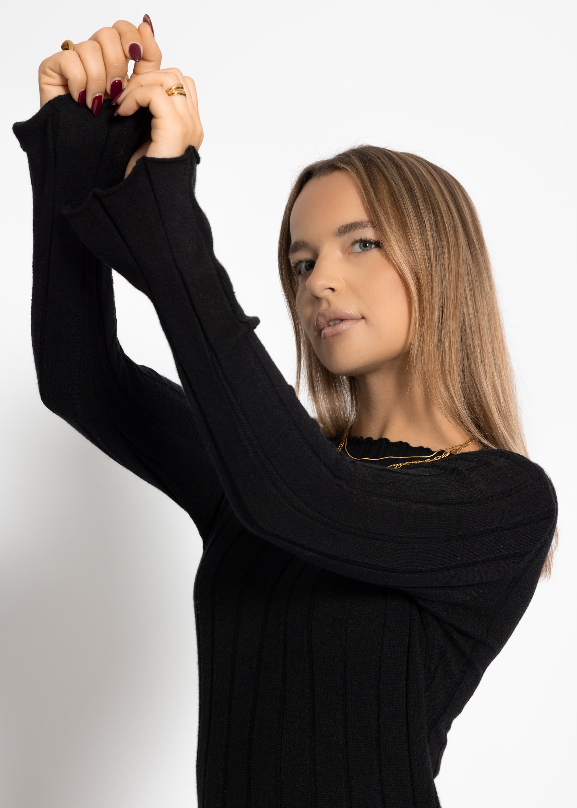 Maxi-Strickkleid in Rippoptik - schwarz