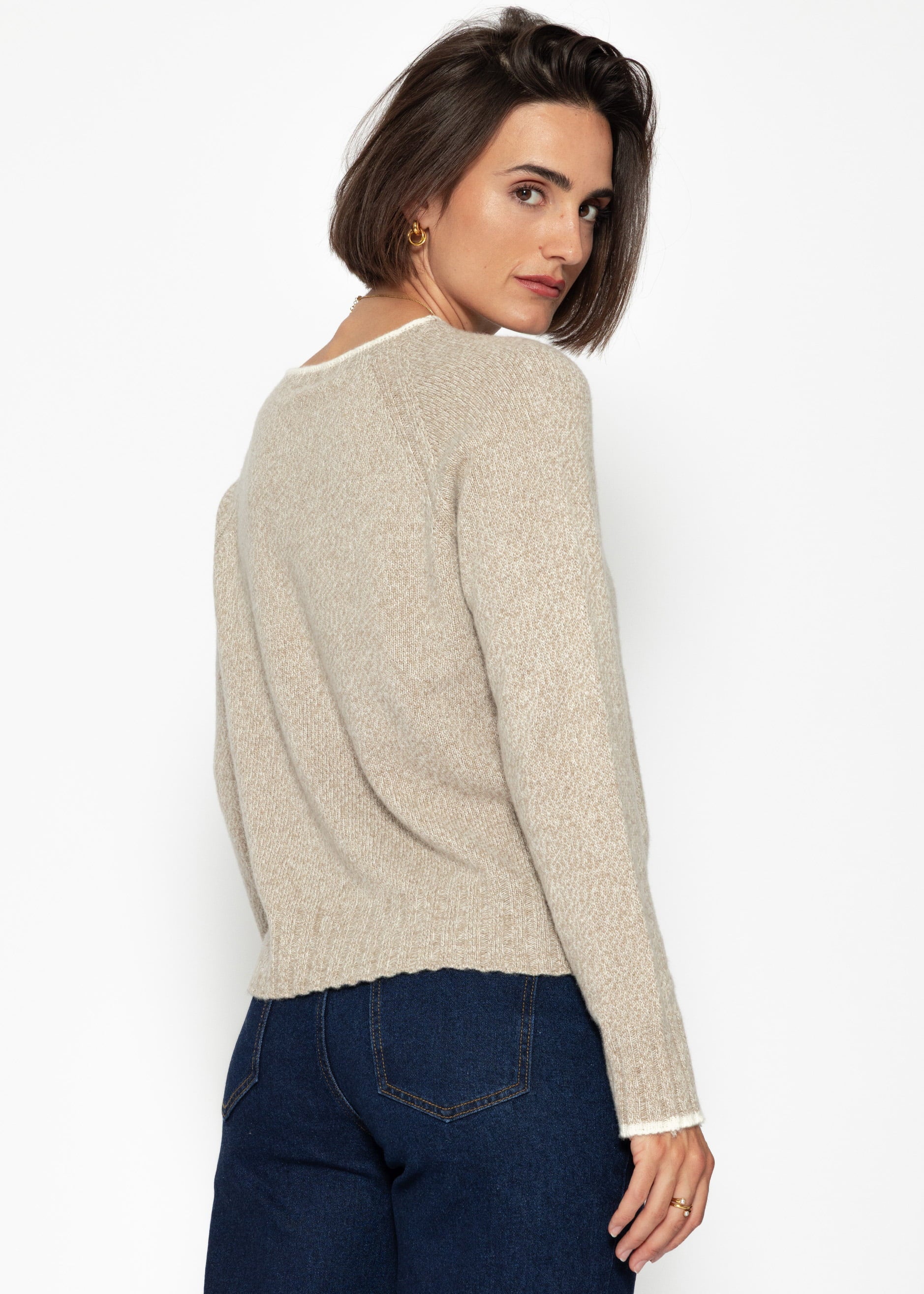 Pullover mit Raglanärmeln und kontrastierenden Details – beige