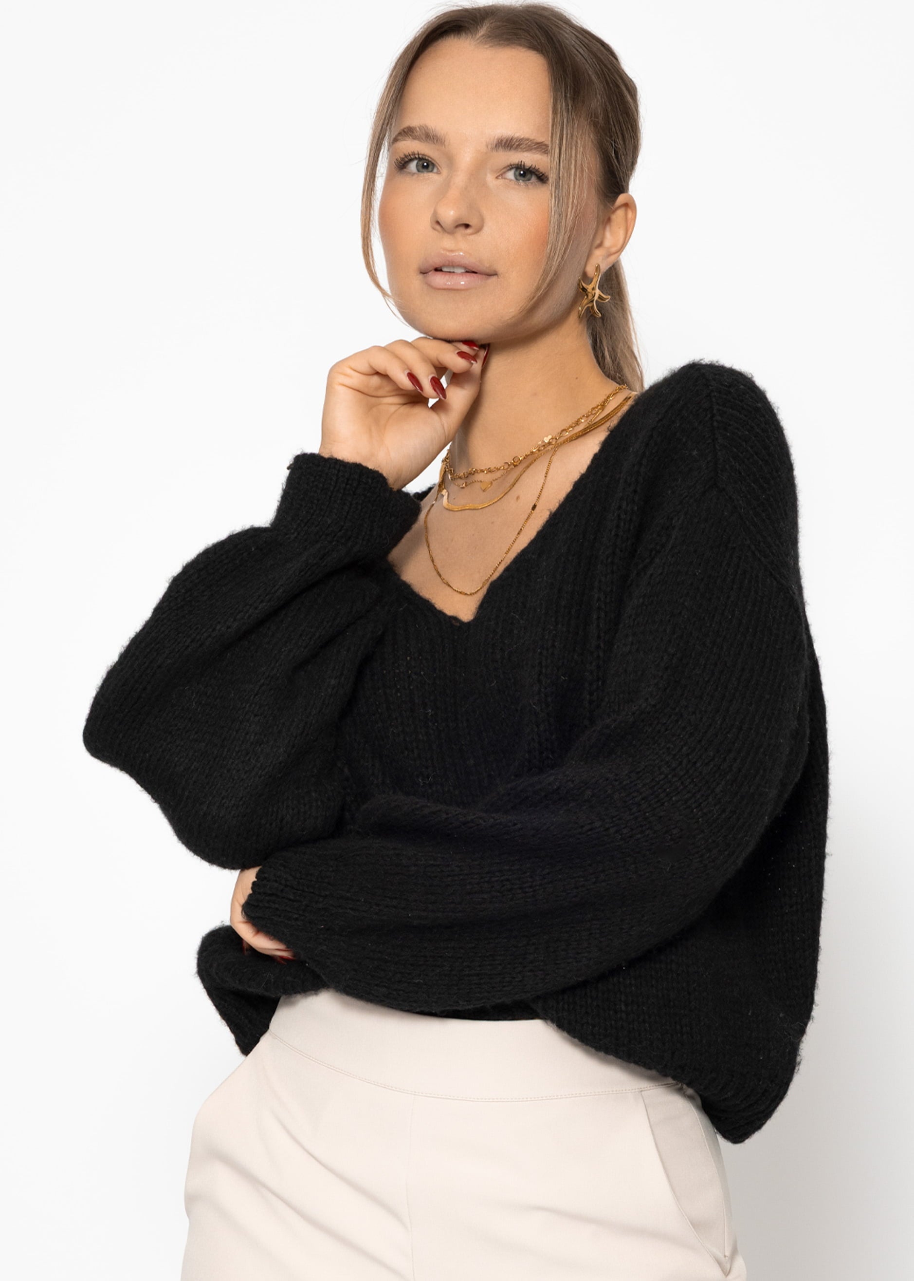 Pullover mit V-Ausschnitt - schwarz